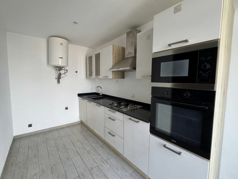 Appartement 4 pièces – Rue du canal