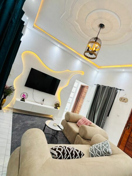 Appartement 2 pièces Angré nouveau chu