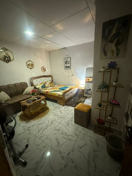 Studio meublée à louer à Bouake