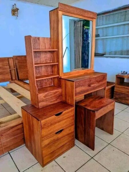 Ebéniste professionnel