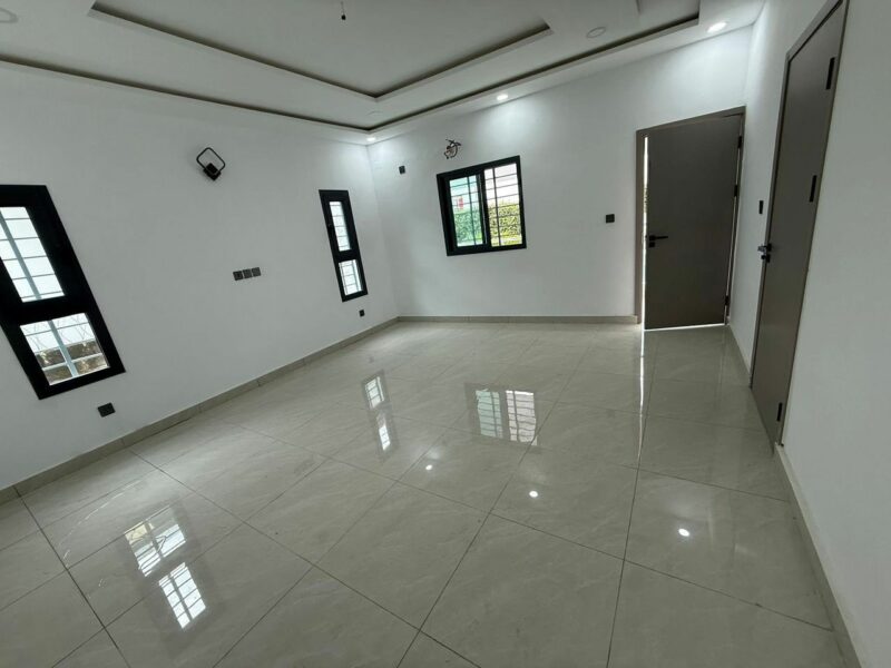 Duplex à louer à Bingerville