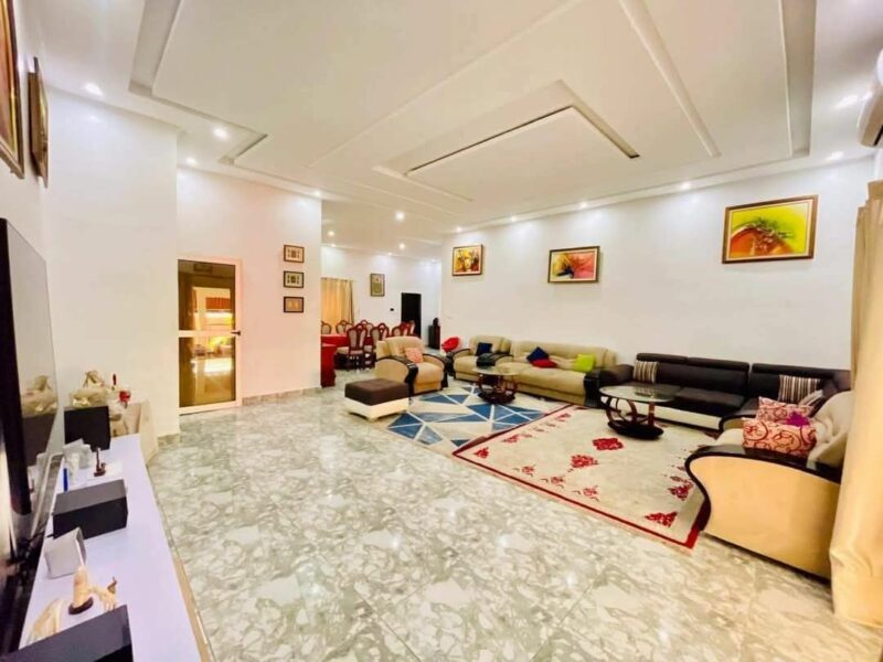 Villa 6 pièces à louer Riviera Bonoumin