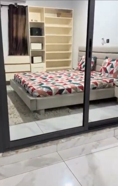 Location d'un 2 pièces à Marcory Zone4