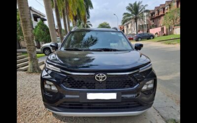 Location d'une Toyata Starlet Cross 2025