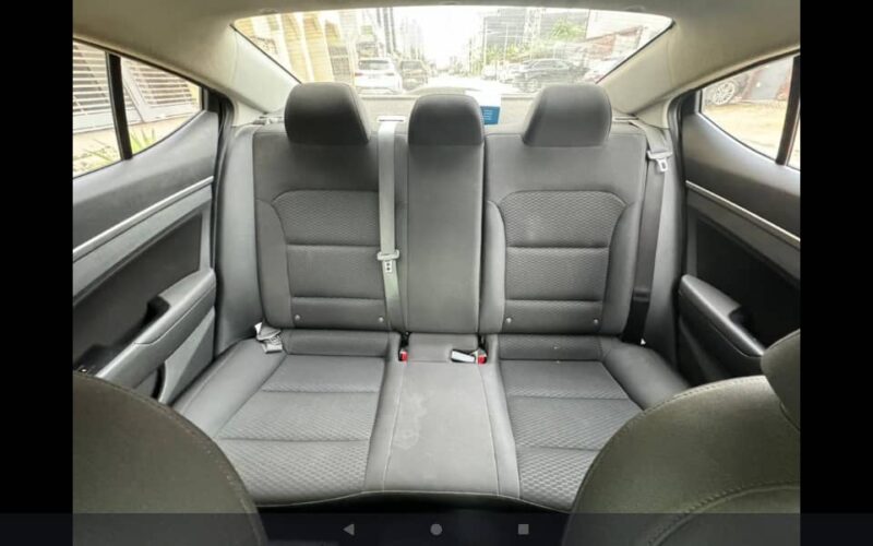 Location d'une Hyundai Elantra 2020