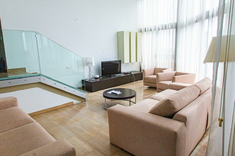 Location meublée d'un 4 pièces au plateau