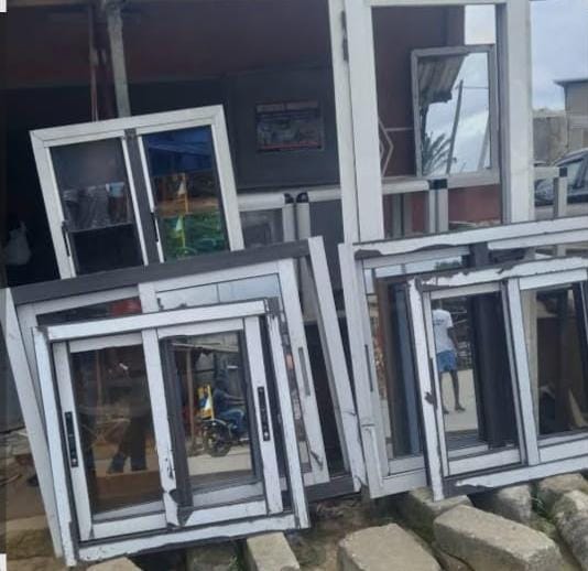 Vitrier professionnel à vôtre disposition